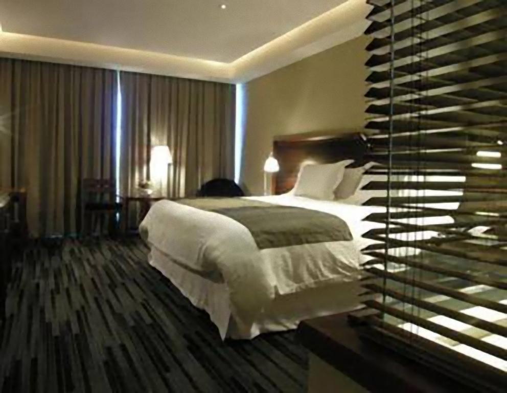 Hotel Dreams Del Estrecho ปุนตาอาเรนาส ภายนอก รูปภาพ