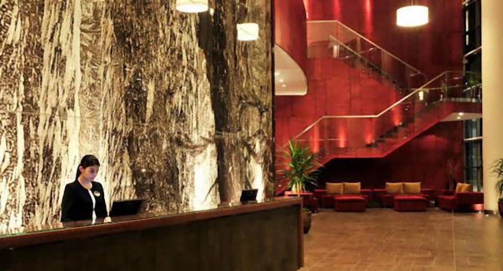 Hotel Dreams Del Estrecho ปุนตาอาเรนาส ภายนอก รูปภาพ